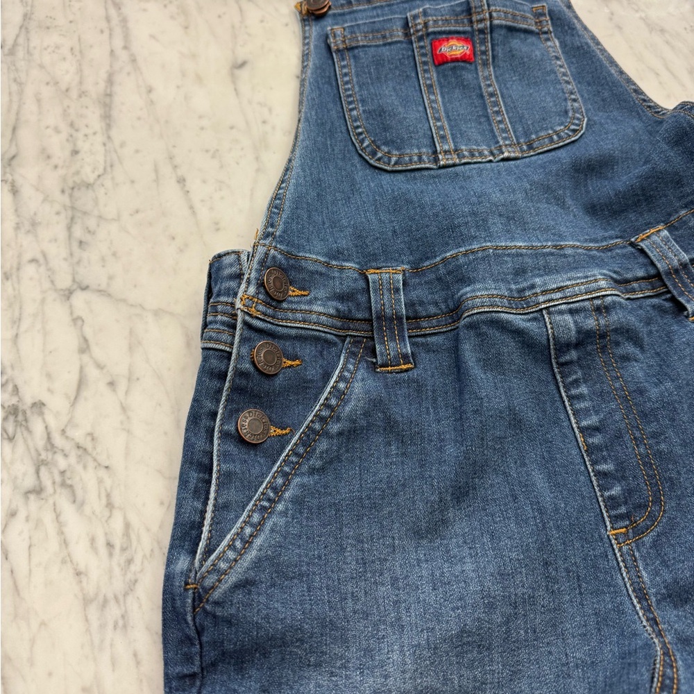 NEW Dickies Girls Size M 8-10 Blue Denim Short Overalls - Picture 3 of 6